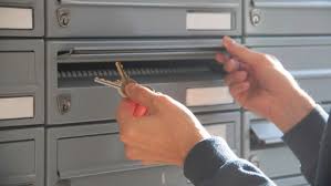 Sind an der wohnungstür, am briefkasten oder an der klingel fremde personen aufgeführt, die nicht zum gebrauch der wohnung berechtigt sind, so widerspricht dies der vertragsgemäßen nutzung der. Corona Ruckgabe Oder Ubernahme Der Wohnung Arbeiterkammer Steiermark