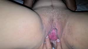 Rica y profunda vagina le encanta estar llena de semen - XNXX.COM