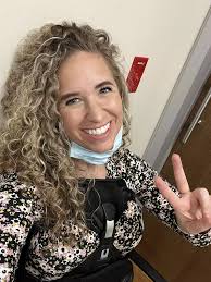 Skydiver Survives 13,500ft Fall After Leg Got Tangled In Parachute