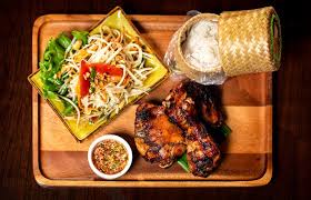I ordered vegetarian noodles but they smelled of oyster sauce and prawns. 400 Eats Thai Basil Kitchen Celebrates Four Years Of Serving Traditional Thai Food In Forsyth County Forsyth News