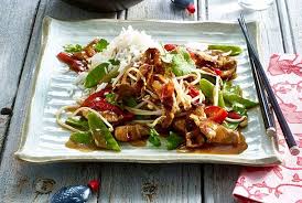 Feuriger Putenwok Mit Zuckerschoten Sprossen Rezept Lecker Zuckerschoten Rezepte Asiatische Rezepte