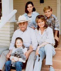 The 80s Our House 1986 1988 2 Welcome To The Witherspoon Residence Television Show Old Tv Shows Childhood Memories