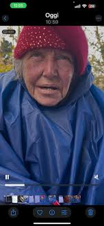 Bonjour; Je suis à la recherche de mon oncle, Dali Ahmed, né à Ghazaout,  Algérie, en 1960. Les informations dont je dispose sont limitées, mais je  sais qu'il s'est marié avec une