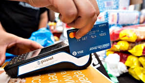 A partir de este año comenzara a implementarse esta tarjeta alimentar como complemento para los titulares de la asignación universal por hijo (auh) y planes sociales de nuestro país. Quienes Cobran El Saldo De La Tarjeta Alimentar En La Ultima Tanda