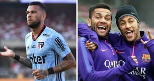 Films en vf ou vostfr et bien sûr en hd. Neymar Hat Die Sensibilitat Eines Kindes Dani Alves Fordert Seinen Ehemaligen Barca Teamkollegen Auf Die Einstellung Zu Andern Tribuna Com