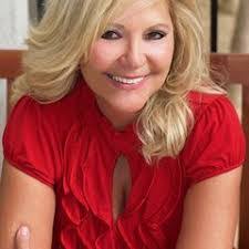 Jeanette Padilla's Instagram, Twitter & Facebook