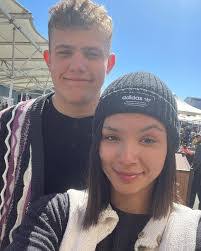 Mia Schafer's Instagram, Twitter & Facebook