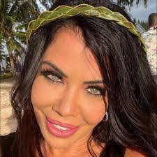 Kathleen Forrest's Instagram, Twitter & Facebook