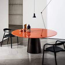 The round tabletop is made from tempered glass. Totem Round Glass Dining Table Klarity Glass Furniture