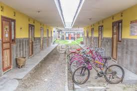 Contextual translation of melanggar peraturan into english. Apa Sih Yang Dimaksud Dengan Camp English Area