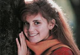 ANDREA "ANDY" CARMICHAEL (LOS GOONIES) Hoy cumple 53 años Kerri Green, la  actriz que le dió vida en aquella inolvidable película de Richard Donner y  producida y co-escrita por Steven Spielberg. Le