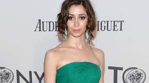 She is known for playing tracy mcconnell on the sitcom how i met your mother from 2013 to. For Tony Nominated Once Star Cristin Milioti A Trying Tryout Cbs New York