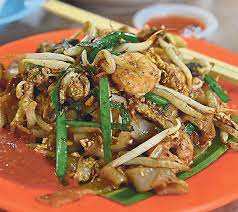 The actual char kway teow is the thin flat rice noodles mixed with little yellow noodles. On The Char Kway Teow Trail In Ipoh Eat Drink Malay Mail