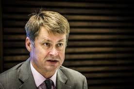 Hugh Elliott: “Es fundamental que Frontex gestione la frontera de Gibraltar”