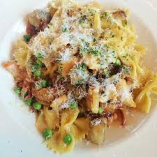 Use half the oil to cook the chicken and only use half the bacon. Farfelle With Chicken And Roasted Garlic Farfalle With Chicken And Roasted Garlic Cheesecake Factory Recipe For Affordable Fancy Dinner At Home Tourne Cooking Food Recipes Healthy Eating Ideas Roasted Garlic