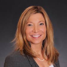 Nikki Ryan Realtor (@nikkimryan)