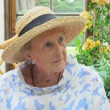 Did you know that the Strelitzia, or 'Bird of Paradise', has a special  connection with Kew Gardens?⁠ ⁠ The Strelitzia was named by Joseph Banks  after Charlotte of Mecklenburg Strelitz (1744-1818), Queen