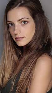Aurora Ruffino Hair Makeup Long Hair Styles Beauty