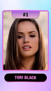 Abigail Knapp's Instagram, Twitter & Facebook