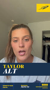 Lisa Schwieterman's Instagram, Twitter & Facebook