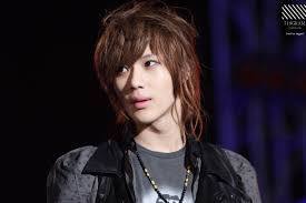 I don't know about you guys, but during shinee lucifer era and sherlock, i found taemin even more attractive. 99 Lee Tae Min Wallpapers On Wallpapersafari