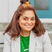 9 "Julissa Borbon" profiles