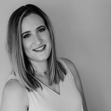 Tiffany Thaxton's Instagram, Twitter & Facebook