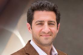 Peter Thiel says, 'If you hold a gun to my head I'll vote for Trump'