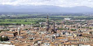 Il portale n.1 in italia per gli annunci immobiliari. Novara Jpg 2362 1181 Viaggiare In Italia Italia Citta