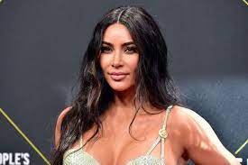 We update gallery with only quality interesting if you have good quality pics of kim kardashian, you can add them to forum. Kim Kardashian Breaks Down Over Kanye West Divorce In Keeping Up Finale