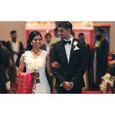Our Most Popular Couple In Our Vimeo Account Still In Shocked Their Weddinghilight Got Over 3k Views Indianwedding Vide Indian Wedding Wedding Couples