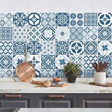 Extérieur sticker carreau ciment leroy merlin frise salle. 19 Idees Pour Une Credence Adhesive Imitation Carreaux De Ciment Salle De Bain Et Cuisine Imitation Carreaux De Ciment Credence Adhesive