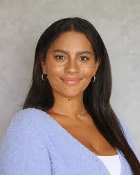 Latoya Bridges's Instagram, Twitter & Facebook