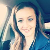 Ashley Holscher's Instagram, Twitter & Facebook