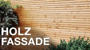 Die wandverkleidung aus holz gehört längst nicht der vergangenheit an. Schone Holzfassade Selber Machen 2020 Der Wandprofi Youtube
