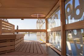 Bei einer kombination aus exotischem urlaubsfeeling & gesundem heilbaden könnt ihr in aller ruhe das palmenparadies in der thermen & badewelt sinsheim bietet eine ausgiebige wellnesslandschaft. Saunaboot Thermen Badewelt Sinsheim