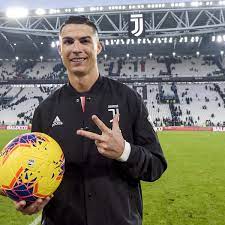 Ronaldo Hits First Juventus Hat Trick In Cruise Past Cagliari Inter Beat Napoli Serie A The Guardian