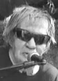 Suspect shoots self, dies during traffic stop