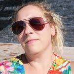 Becky Dingler's Instagram, Twitter & Facebook