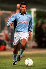 Jun 16, 2021 · y si hay un jugador de leeds, se lo destaca a marcelo, si hizo bien un lateral ese jugador, mérito de bielsa. Grandes Y Pequenos Jugadores Del Celta De Vigo Gustavo Lopez