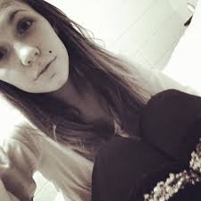 Marissa Flowers (@marissaflowerss)