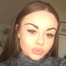 Lucy Robins (@RobinsLucy)