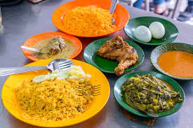 Jika dibanjiri dengan kuah campur, pasti padu! Tajuddin Hussain Restaurant Queens Street Georgetown Penang Crisp Of Life