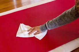 Don't apply skin creams or oils before using your mat because they can transfer to. How To Clean A Lululemon Yoga Mat Ehow Lululemon Yoga Mat Clean Yoga Mat Yoga Mat