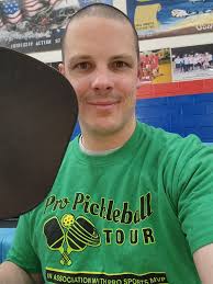 Are there 3.75+ pickleball groups in Richmond?