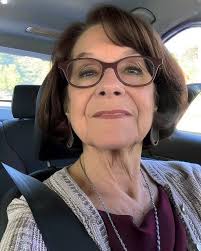 A popular shoe brand back when you were in highschool ഓാാാ