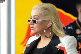 Die neuesten tweets von christina aguilera (@xtina): Baku Christina Aguilera Im Formel 1 Fieber