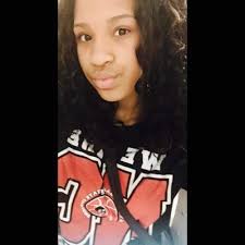 autumn collier (@autumnnnnc_)