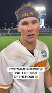 Desmond Rowe's Instagram, Twitter & Facebook