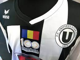 Producătorul echipamentului a pus deja la dispoziţia clubului o serie de echipamente dar şi o prezentare 3d a acestora pe etapa 6: Fc Universitatea Cluj CelebreazÄƒ Centenarul Cu Echipament De Joc Personalizat Cluj Manifest